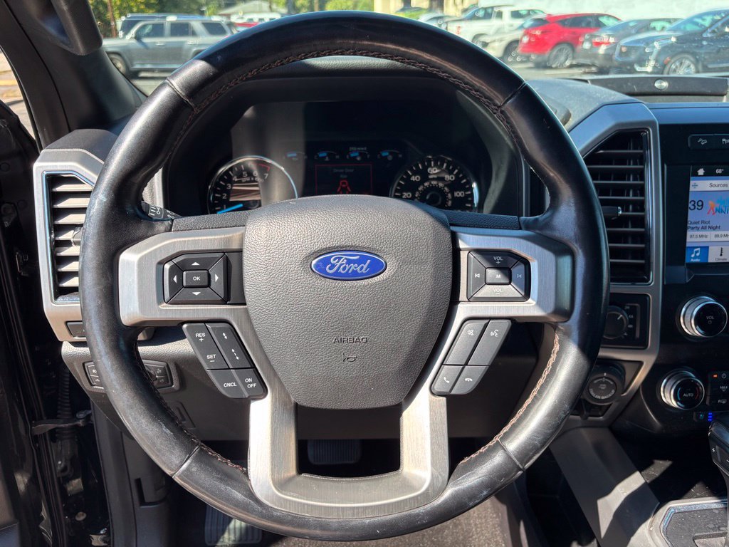 Used 2019 Ford F150 Platinum w/ Equipment Group 701A Luxury AWD/4WD image 38