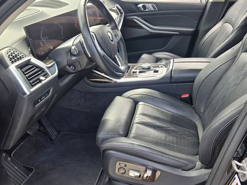 Used 2025 BMW X7 xDrive40i AWD/4WD image 10