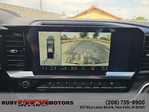 Used 2024 Chevrolet Silverado 1500 LTZ w/ Technology Package AWD/4WD image 23