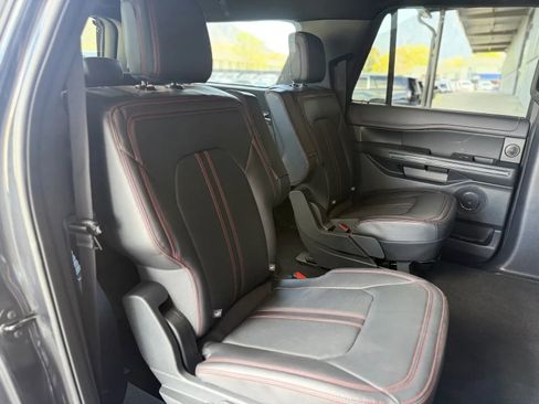 Used 2024 Ford Expedition Max Limited AWD/4WD image 22
