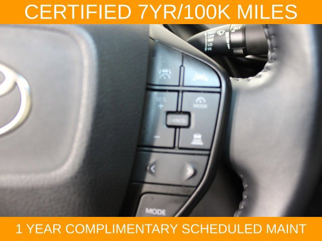 Used 2023 Toyota Prius LE FWD image 21