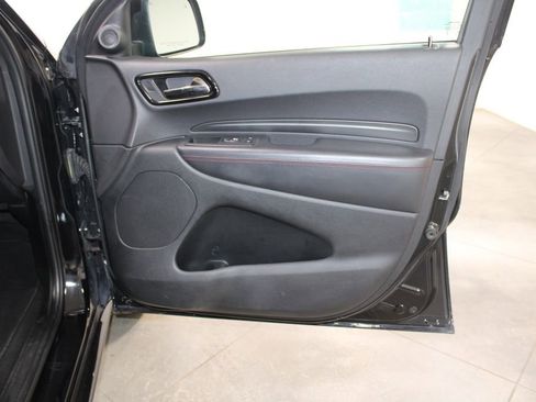 Used 2023 Dodge Durango GT image 33