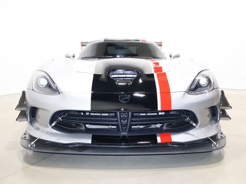 Used 2017 Dodge Viper GTC w/ ACR Package image 9