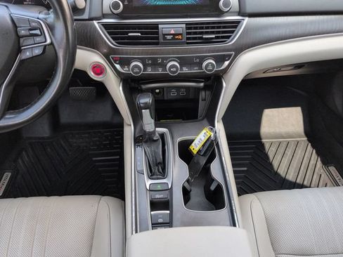 Used 2021 Honda Accord EX-L image 18
