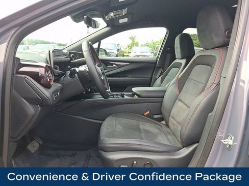 Used 2024 Chevrolet Blazer EV RS AWD/4WD image 2