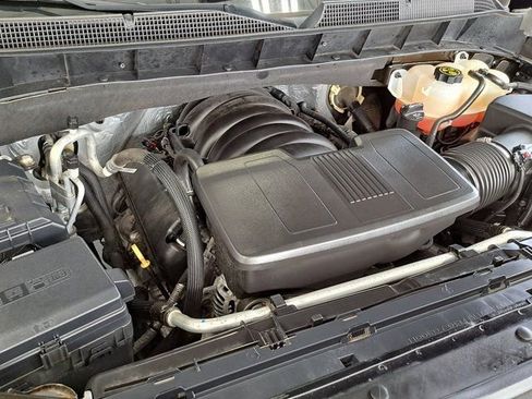 Used 2019 Chevrolet Silverado 1500 RST image 29