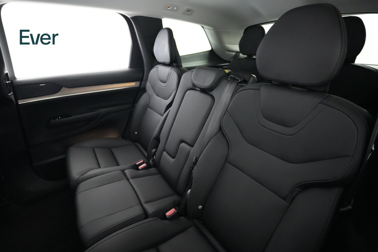 Used 2025 Volvo EX90 Plus AWD/4WD image 24