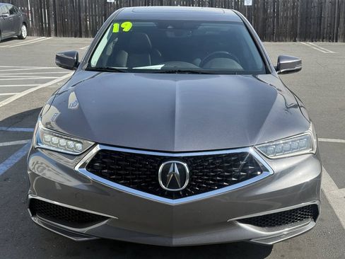 Used 2019 Acura TLX FWD image 2