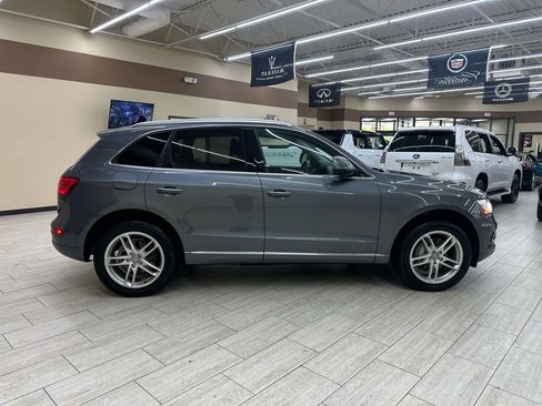Used 2017 Audi Q5 2.0T Premium image 6