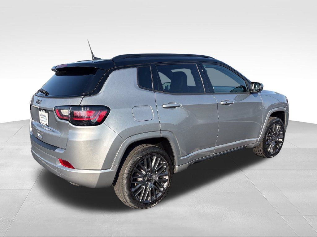 Used 2022 Jeep Compass High Altitude AWD/4WD image 6