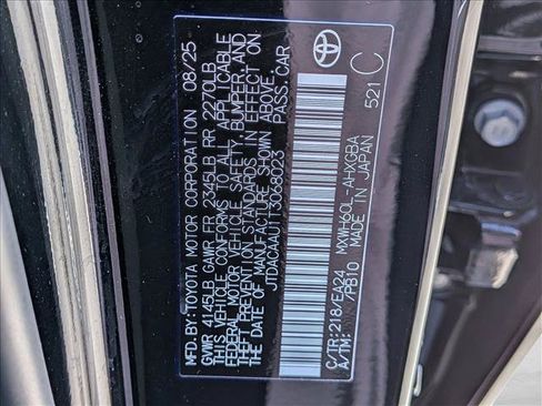 Certified 2026 Toyota Prius FWD image 25