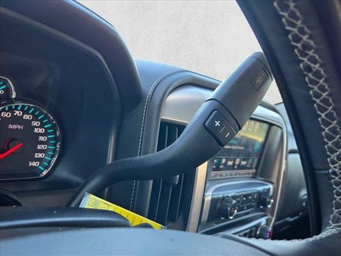 Used 2017 GMC Sierra 1500 SLT AWD/4WD image 11