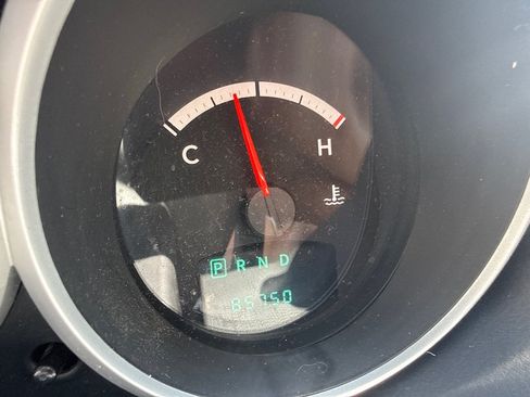 Used 2009 Dodge Grand Caravan SE FWD image 14