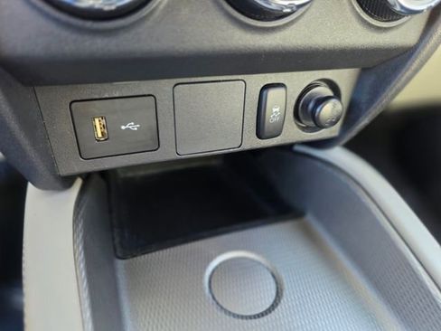 Used 2018 Mitsubishi Outlander Sport ES FWD image 30