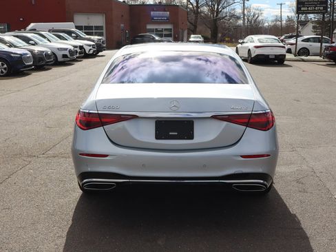 Used 2022 Mercedes-Benz S 500 S 500 4MATIC Sedan AMG w/ AMG Line Package image 6