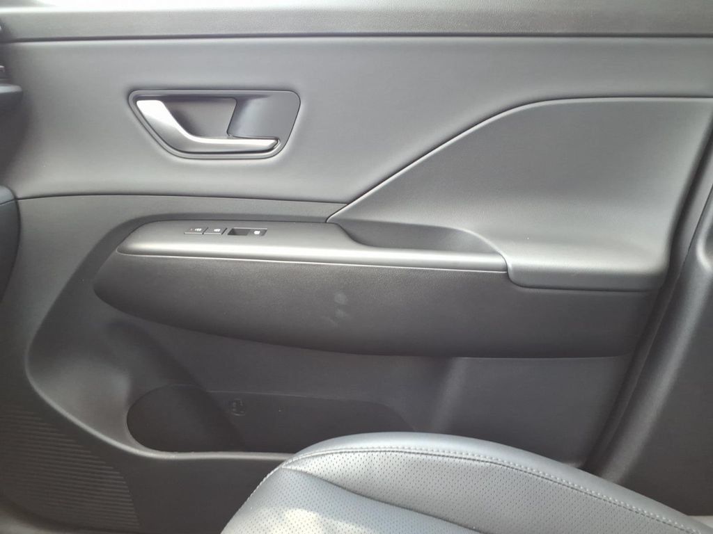 Certified 2026 Hyundai Kona Limited FWD image 22