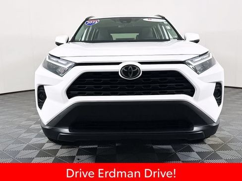 Used 2025 Toyota RAV4 XLE w/ Convenience Package FWD image 2
