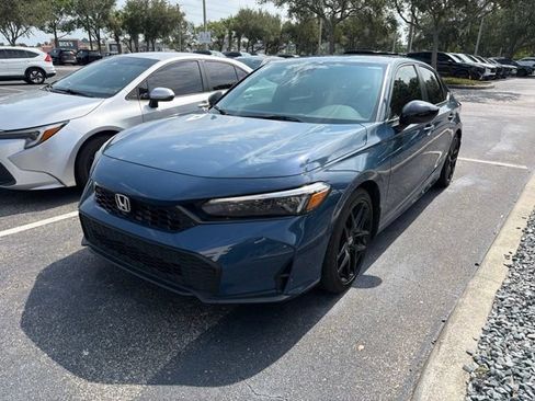 Certified 2026 Honda Civic Sport image 3