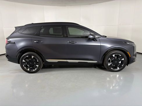 New 2026 Kia Sportage SX image 9
