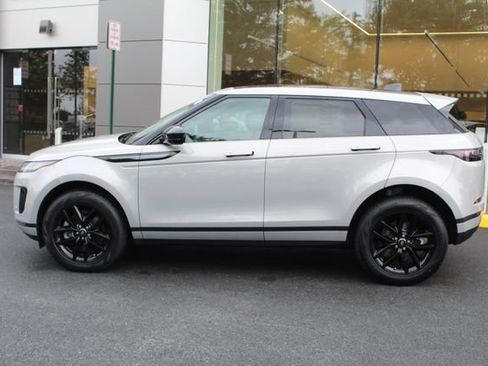 Used 2025 Land Rover Range Rover Evoque S image 6