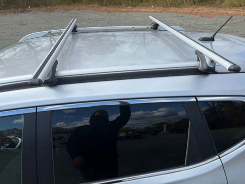 Used 2015 Nissan Rogue SV image 6