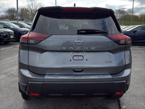 New 2026 Nissan Rogue SV AWD/4WD image 7