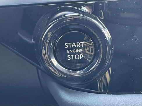 New 2026 Nissan Pathfinder SV image 28