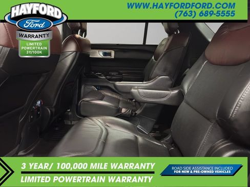 Used 2022 Ford Explorer Platinum w/ Equipment Group 601A AWD/4WD image 15