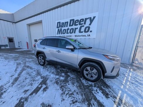 Used 2024 Toyota RAV4 XLE image 33