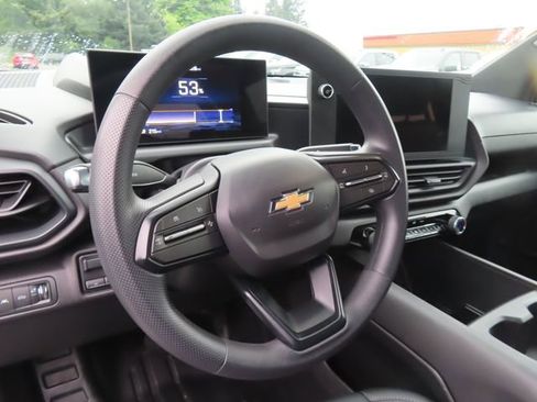 Used 2024 Chevrolet Silverado EV W/T AWD/4WD image 16