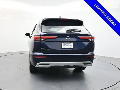 Used 2024 Mitsubishi Outlander SE FWD image 6