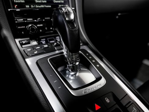 Used 2014 Porsche 911 Carrera image 14