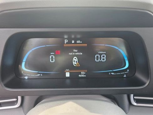 Certified 2025 Hyundai Elantra Sport image 17