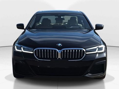 Used 2022 BMW 530i 530i w/ M Sport Package image 11