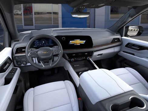 New 2025 Chevrolet Suburban Premier RWD image 52