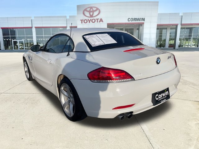 Used 2014 BMW Z4 sDrive28i RWD image 3