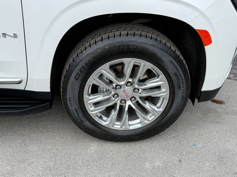 Used 2023 GMC Yukon XL SLT w/ Max Trailering Package image 12