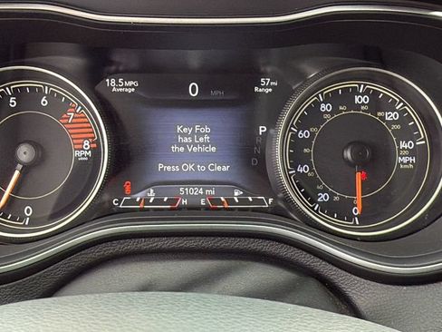 Used 2020 Jeep Cherokee Limited AWD/4WD image 28
