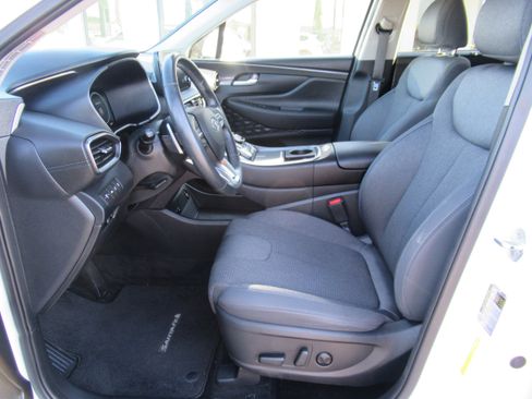 Used 2022 Hyundai Santa Fe SEL w/ Convenience Package image 8