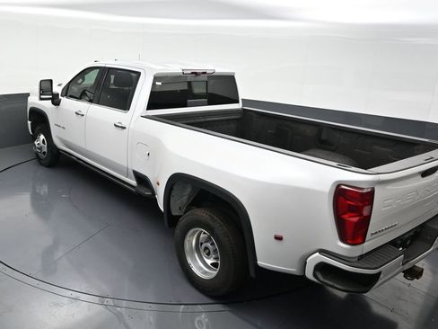 Used 2022 Chevrolet Silverado 3500 High Country image 17