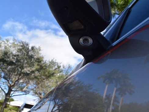 Used 2011 Volvo XC70 3.2 w/ Premium Pkg image 31