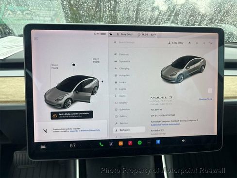 Used 2018 Tesla Model 3 Long Range image 3