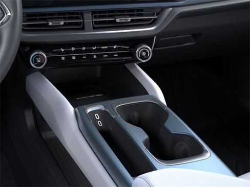 New 2025 Chevrolet Equinox EV LT image 23