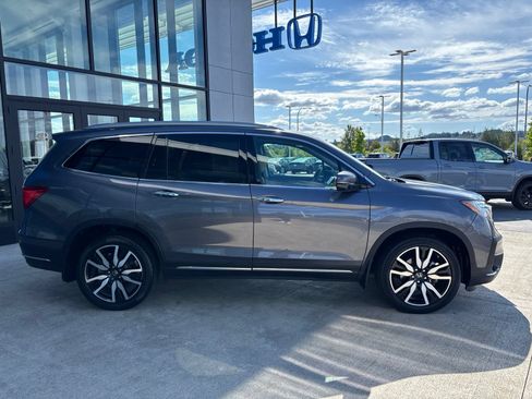 Used 2021 Honda Pilot Elite image 4