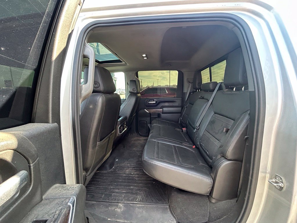 Used 2020 GMC Sierra 3500 Denali w/ Denali Ultimate Package AWD/4WD image 8