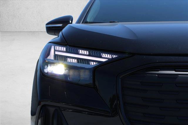 Used 2023 Audi Q4 e-tron Prestige w/ Black Optic Package AWD/4WD image 3