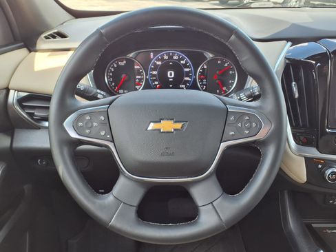 Certified 2023 Chevrolet Traverse Premier FWD image 22