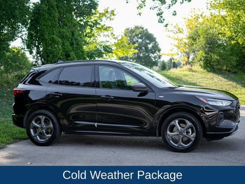 Used 2024 Ford Escape ST-Line AWD/4WD image 4