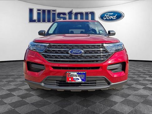 Used 2024 Ford Explorer XLT w/ Class IV Trailer Tow Package AWD/4WD image 2