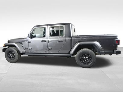 Used 2023 Jeep Gladiator Overland